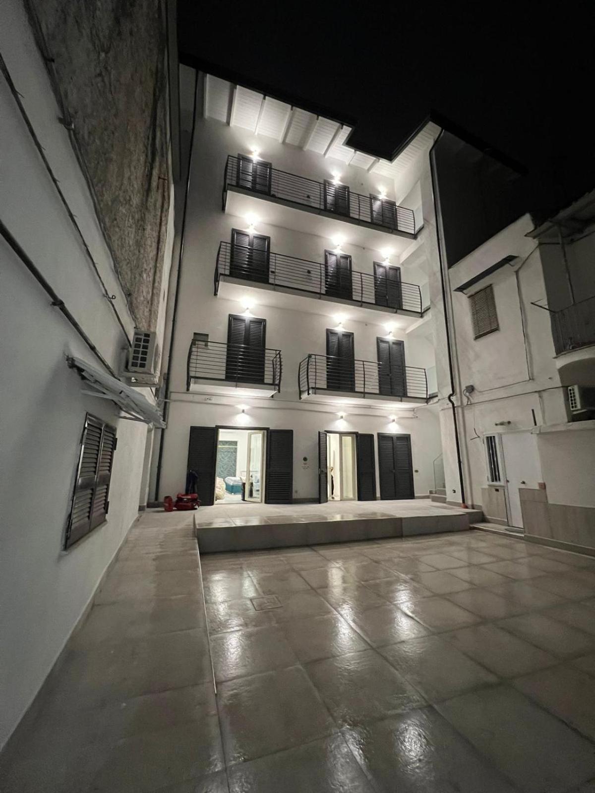 Airport Capodichino Home By Pagnotta Neapel Exterior foto